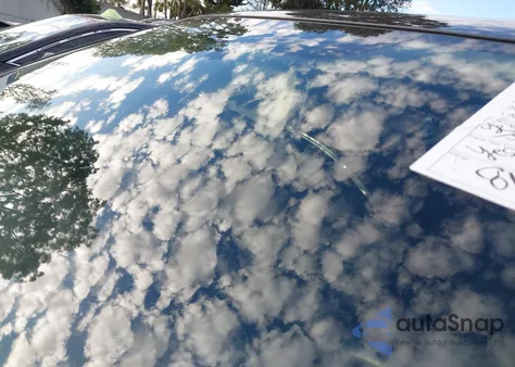 2019 Volkswagen Jetta 1.4T R-Line/1.4T S/1.4T Se z USA, uszkodzony, nr VIN 3VWC57BU5KM219282